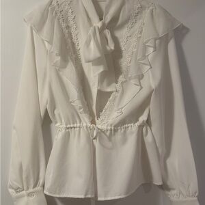 Chic off white Ruffle tie Blouse